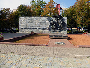Памятник Освободителям Полоцка - фото 09-2014