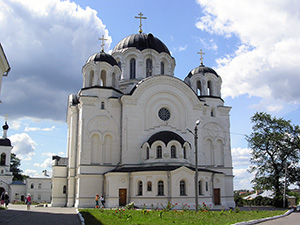 Крестовоздвиженский собор Спасо-Евфросиниевского монастыря - вид сзади
