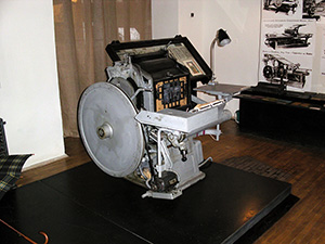 Печатный станок в Музее Белорусского книгопечатанья
