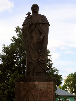 06. Памятник Преподобной Евфросинии игумении Полоцкой