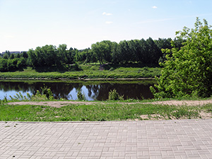 Река Западная Двина - вид от Софийского собора