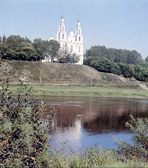 Вид на Софийский собор с Двины